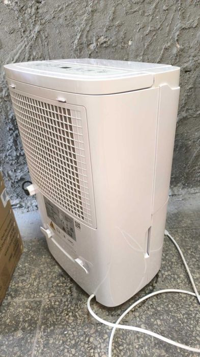 DryFy Connect 50L Smart osuszacz powietrza