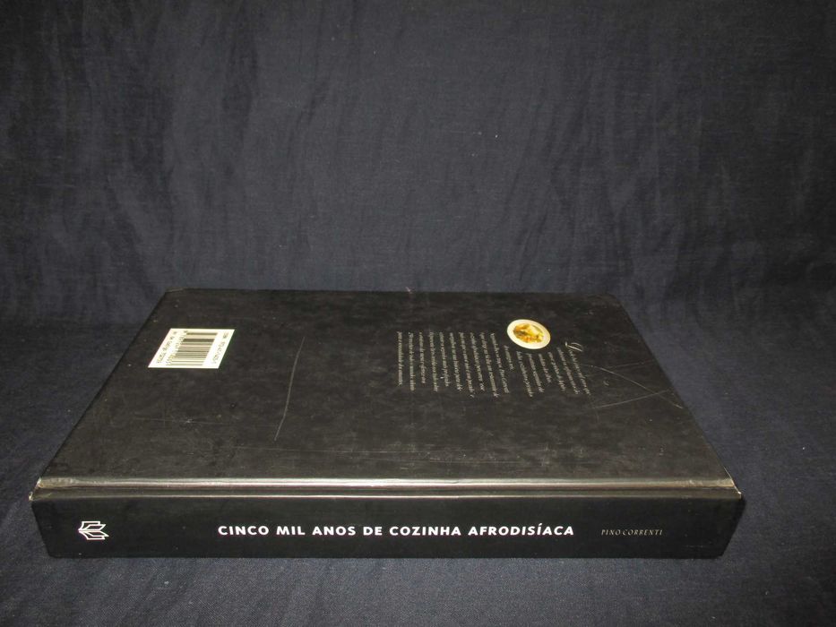 Livro Cinco mil anos de Cozinha Afrodisíaca Pino Correnti