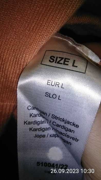 Kardigan różowy. Na guziczki. L