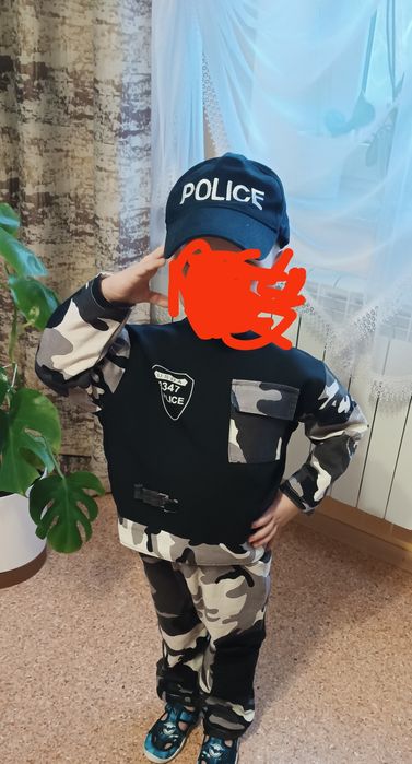 Strój policjanta 104/110