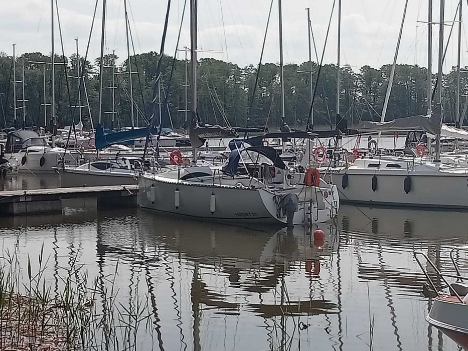 Jacht żaglowy Hornet 29