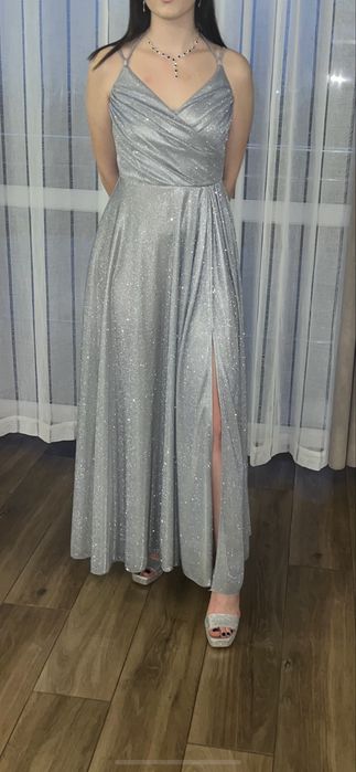 Sukienka studniowkowa