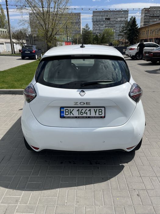 Легковий автомобіль