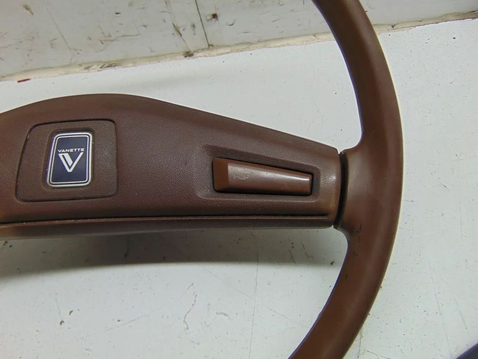 Nissan Ebro Vanette vários