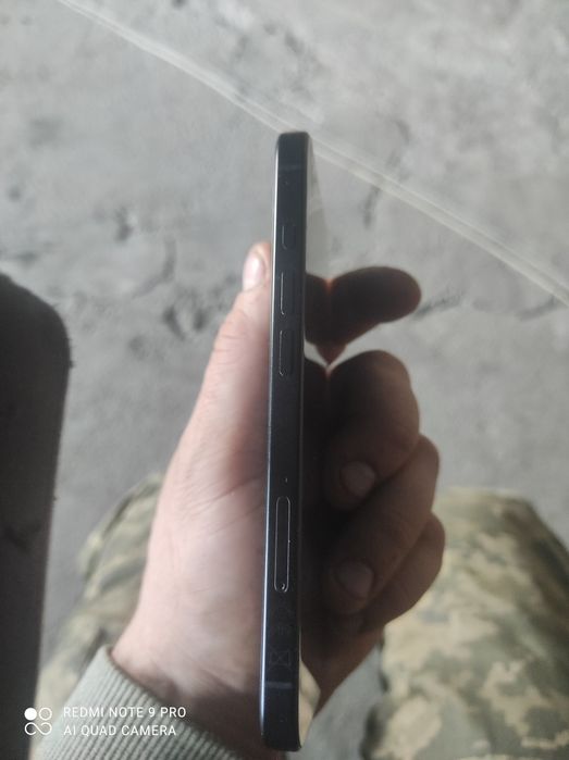 iPhone 16  256gb neverlok на iCloud