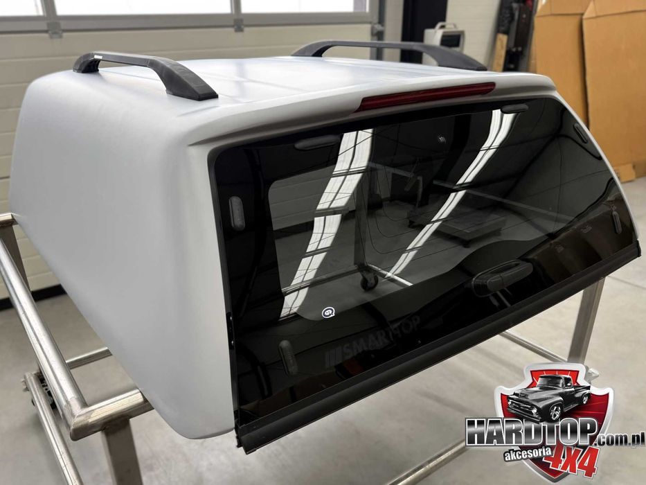 Zabudowa paki Hardtop Toyota Hilux 2015+ Revo Boki Pełne