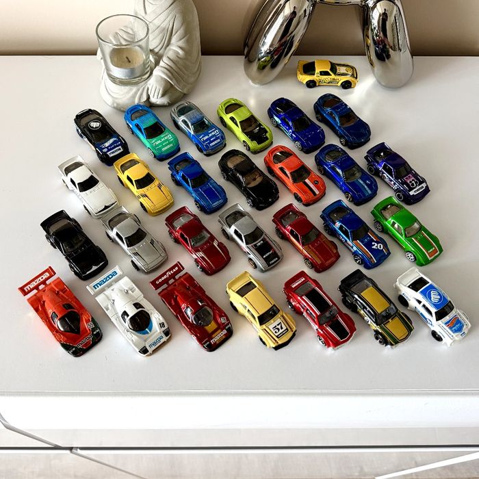 Hot Wheels Nissan, Honda, Mazda, Toyota, Datsun