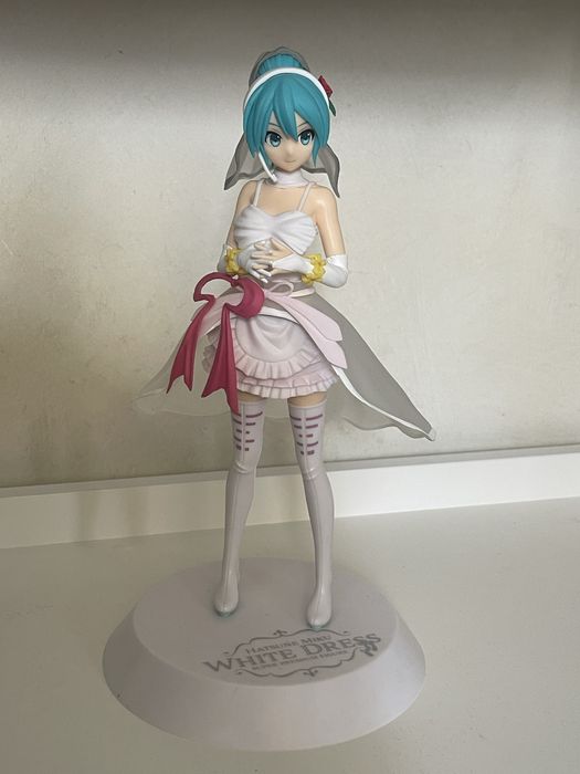 Оригінальна аніме фігурка SPM Figure Hatsune Miku White Dress Ver.