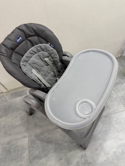 Детский стульчик для кормления Chicco