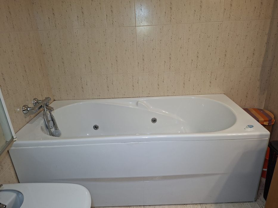 Banheira hidromassagem como nova