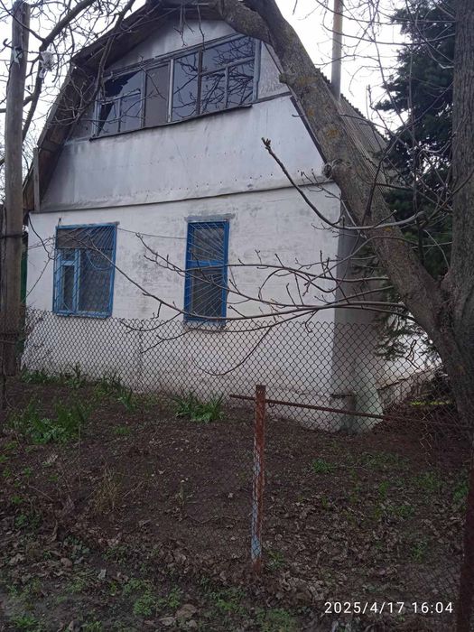 Продам дачу в  Гарьевке.пгт. Златопиль