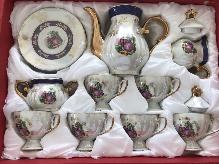 Porcelana serwis kawowy retro serwis