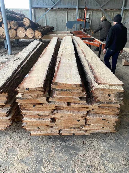 Дошка соснова суха необрізна. СТОЛЯРНА.