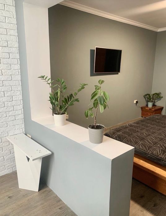 Продам 3 кімнатної квартири Відродження.