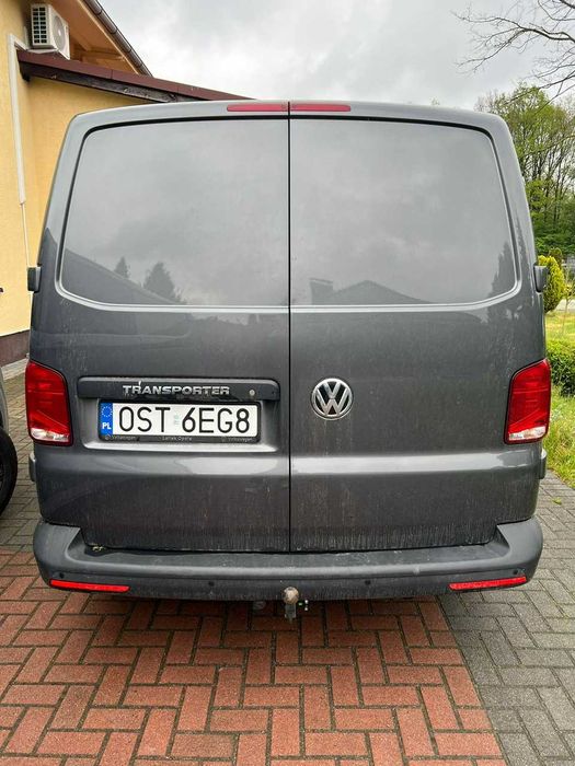 Samochód Volkswagen Transporter t6