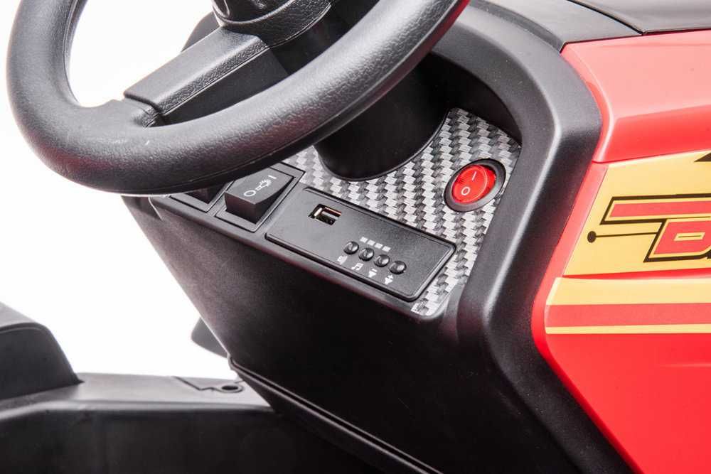 Traktor Na Akumulator. BLT-206 Pojazd Dla Dzieci Światła MP3 Pilot 2.4G
