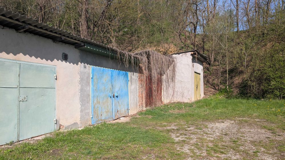 Гараж   цегляний