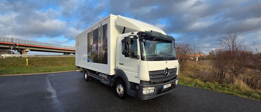 Mercedes-Benz ATEGO KONTENER WINDA AUTOMAT  Sprowadzony Zarejestrowany Polisa OC Gotowy do pracy