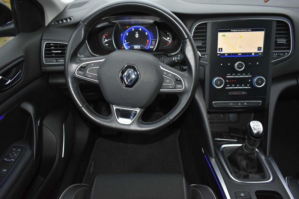 BEZWYPADKOWE Renault MEGANE 2017r BOSE Full LED Kamera Ambiente