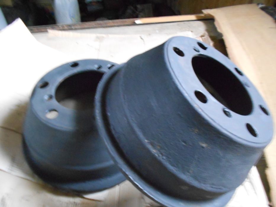 гальмівні барабани газ-52 в зборі