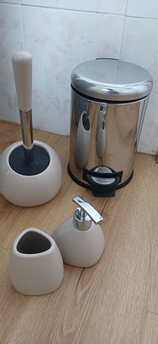 Conjunto casa de banho