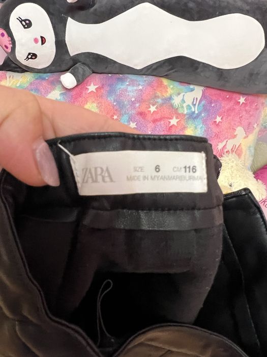 Спідники  до школи для дівчинки 116-128  Zara  з екошкіри та інші