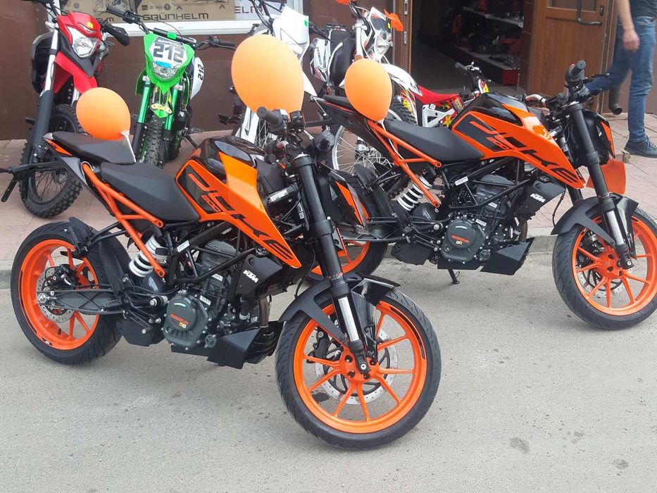 Баджадж Bajaj Boxer