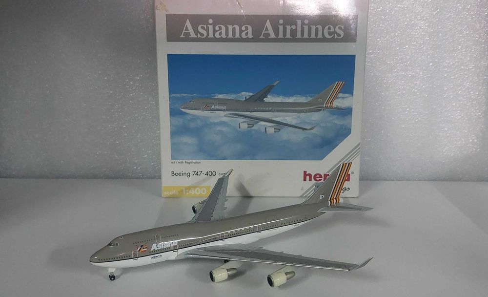 Avião Boeing Aviões Airbus escala 1/400 em Metal Varios Ver Fotos 41