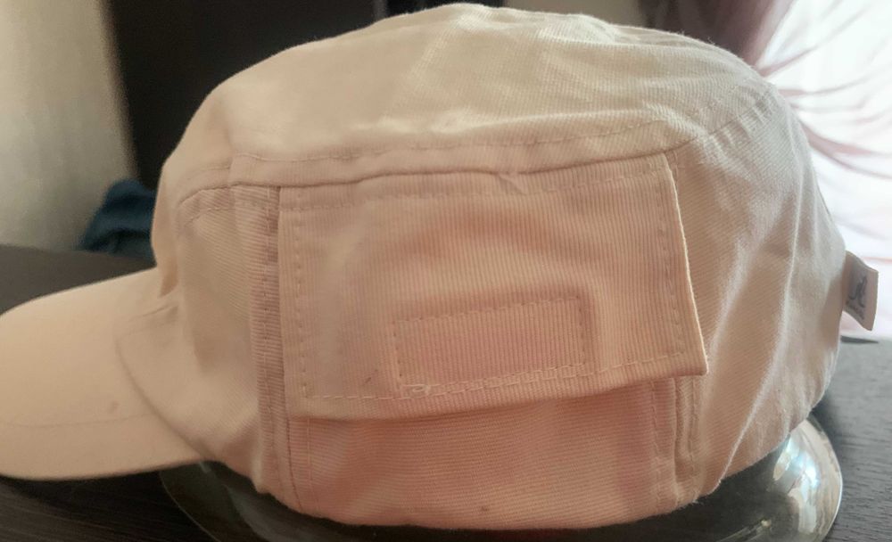 Продам кепка KANGOL