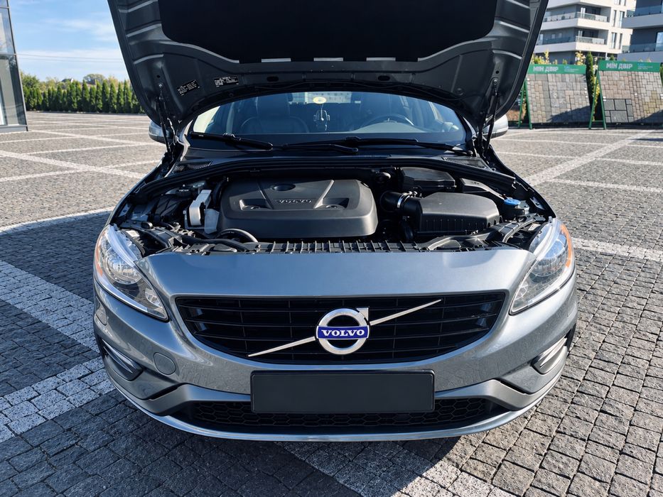 Volvo v 60(2017)