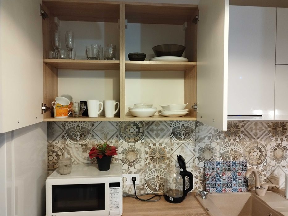 Бровары, посуточно, двухкомн, Лесной квартал, центр, новый дом, 5 мест