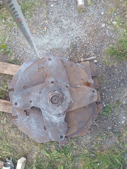 Колона стола оптико- шліфувального станка