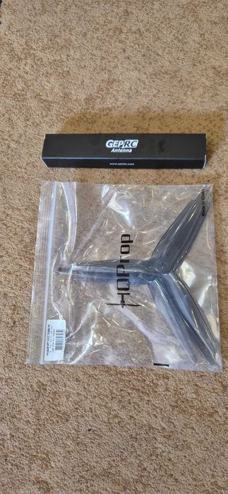 Dron FPV GEPRC MOZ7 V2 O4 Pro 6S ELRS