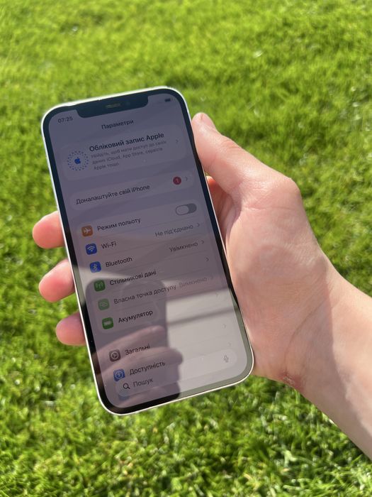 IPhone 12 не заблокований в чудовому стані