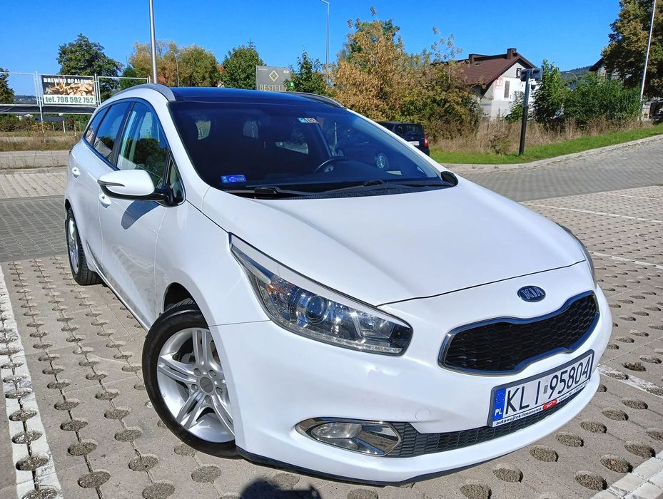 Kia Ceed Kia Ceed 1.6 CRDi 128 KM L Panorama Navi Klimat. 2-strefowa Tempomat