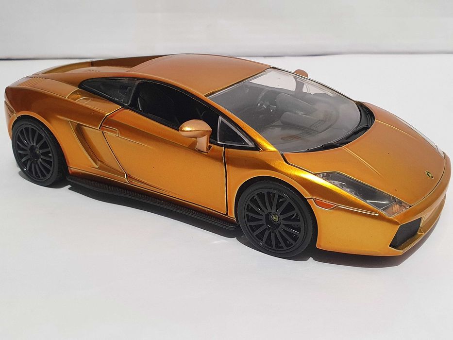 Auto metalowe skala 1/24 LAMBORGHINI GALLARDO Fast & Furious Złote