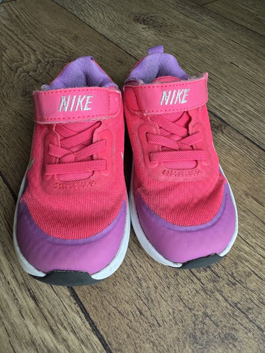 Дитячі кросівки nike, устілка 14-14.5 см, розмір 22-23