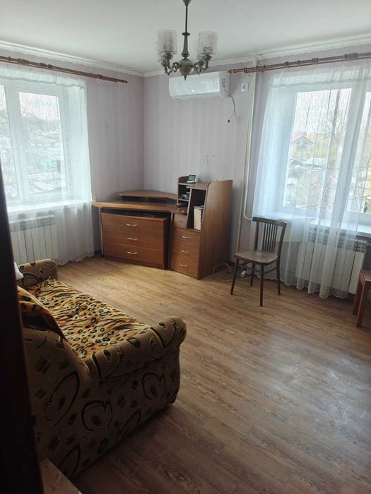 До метро Теремки 20 хв продам 2х квартиру
