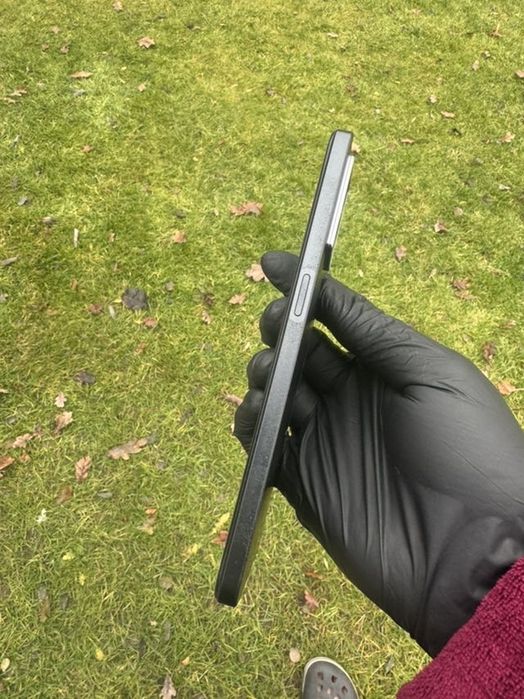 Телефон Oppo Reno 7