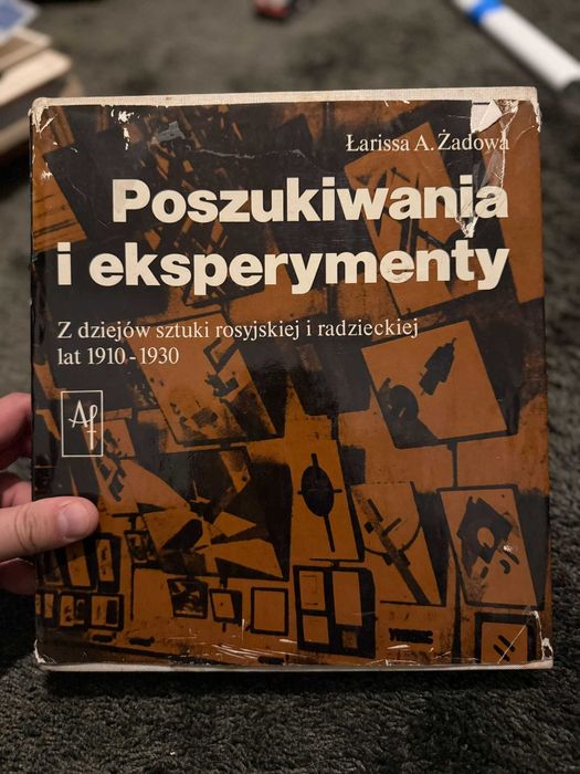 Książka: Poszukiwania i eksperymenty / autor: Łarissa A. Żadowa
