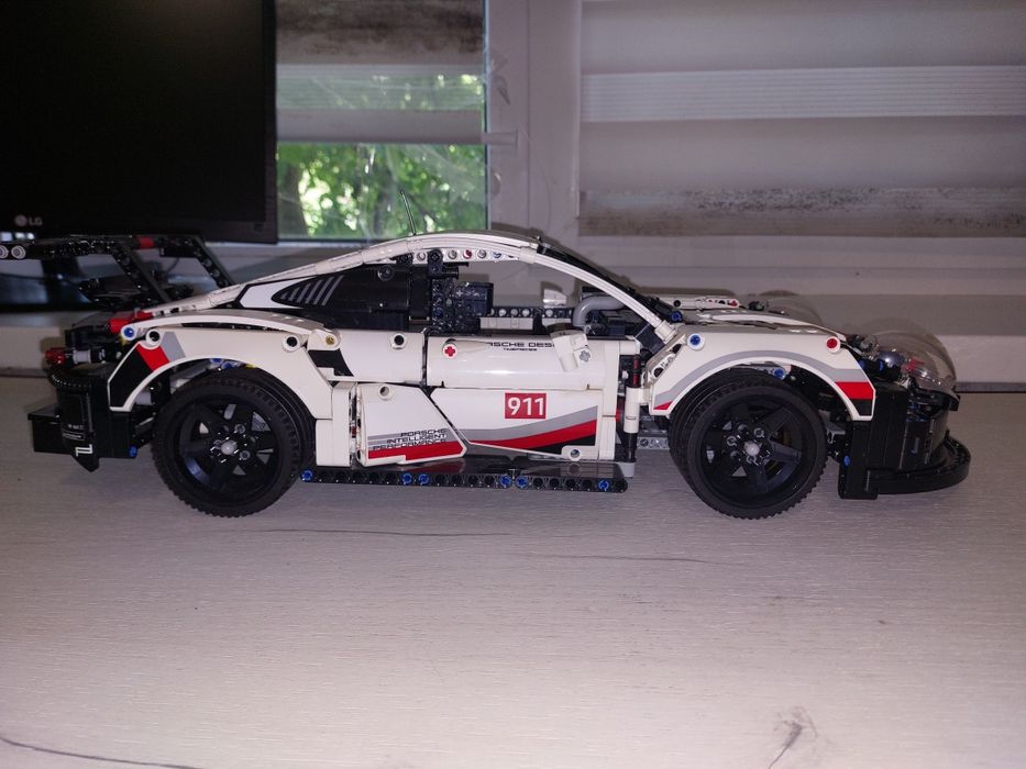 ОРИГИНАЛ Lego technic Porsche 911 rsr собранный
