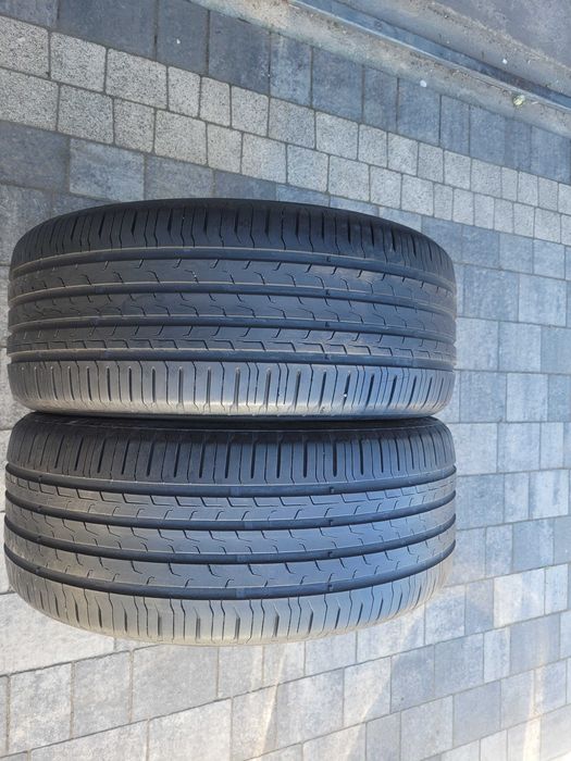225 / 40 R  18    Continental / Lato