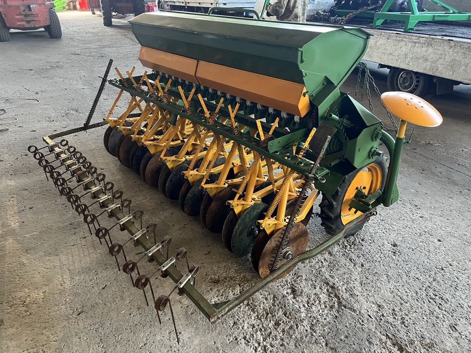 Зерносівалка дискова Amazone D4