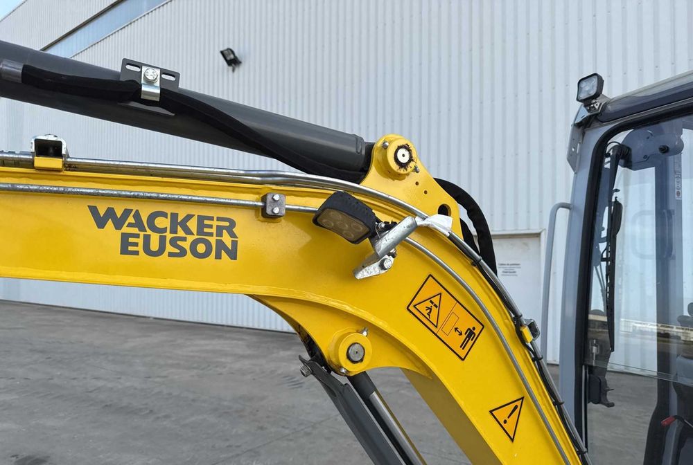 2023 Wacker Neuson ET20 Mini Excavator — 900 м/г, Swing Boom, Hydraulic Quick Coupler
