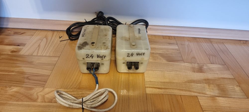 Transformator 220 v na 24 porządne, niezniszczalne, PRL