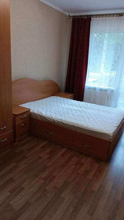 Здам 3х кімнатну квартиру з хорошим ремонтом на Виставці