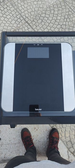 Balança digital marca Beurer