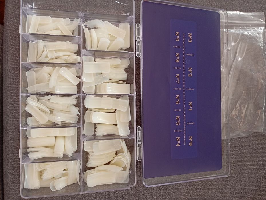 Caixa de Tips para unhas