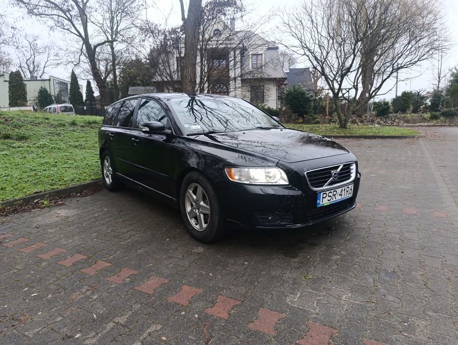 Volvo v50 2.0d 2007r