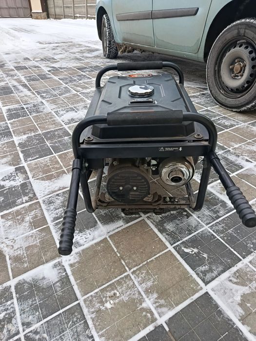 Продам генератор